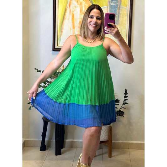 Color Block Pleated Short Dress