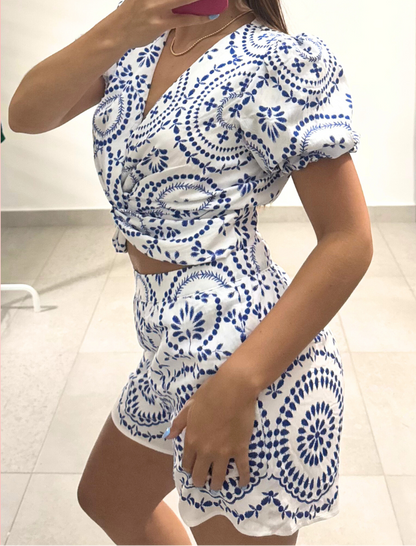 Mares Eyelet Embroidered Set