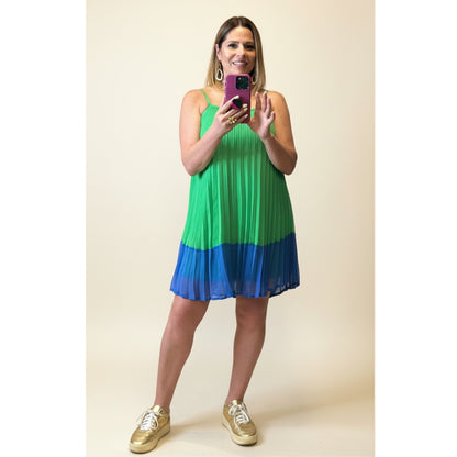 Color Block Pleated Short Dress